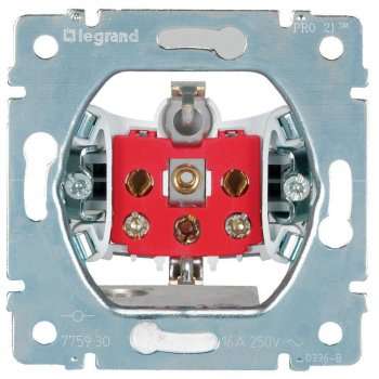 Розетка 2К+3 Legrand Galea Life 16A 250V с/з винтовой зажим 775930