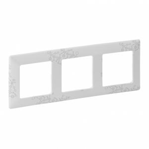 Рамка 3-постовая Legrand Valena Life Эл Грей белый 754123