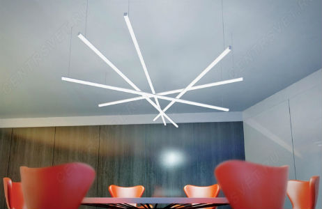 светильник в офисе