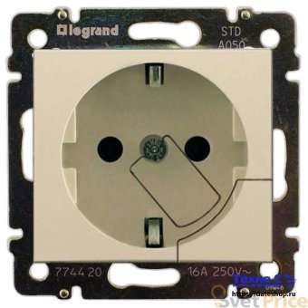 Розетка 2К+3 Legrand Valena 16A 250V с/з механической системой выталкивания вилки винтовой зажим слоновая кость 774395
