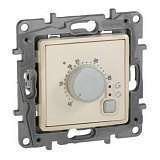 Термостат Legrand Etika с внешним датчиком для тёплых полов слоновая кость 672330