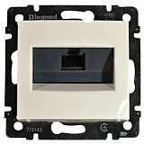 Розетка компьютерная RJ45 Legrand Valena 6 кат UTP на винтах слоновая кость 774142