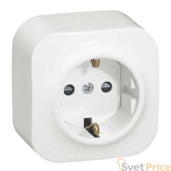 Розетка 2К+З Legrand Quteo 16A 250V с/з белая 782211