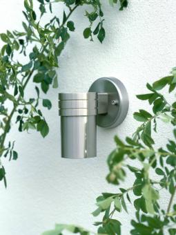 Уличный настенный светильник Brilliant Midi G47181/82