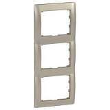 Рамка 3-постовая Legrand Galea Life титан 771407