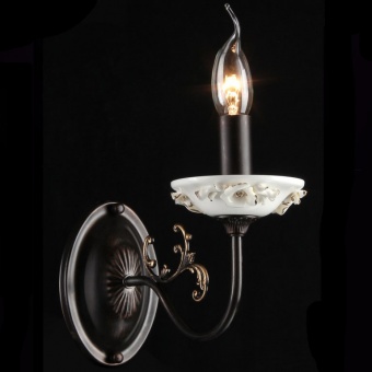 Бра Maytoni Classic 14 ARM565-01-R