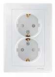 Розетка двойная Schneider Electric Sedna с/з со шторками 16A 250V SDN3000721