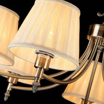 Подвесная люстра Maytoni Vesta ARM330-07-R