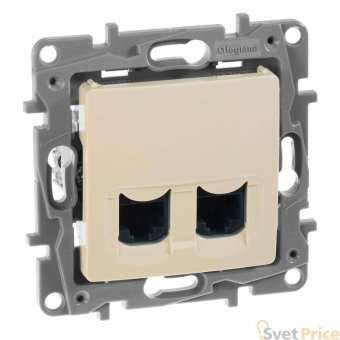 Розетка компьютерная 2хRJ45 Legrand Etika 6 кат UTP слоновая кость 672354