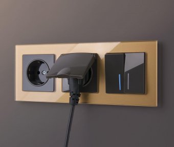 Рамка Favorit на 3 поста бронзовый WL01-Frame-03 4690389098628