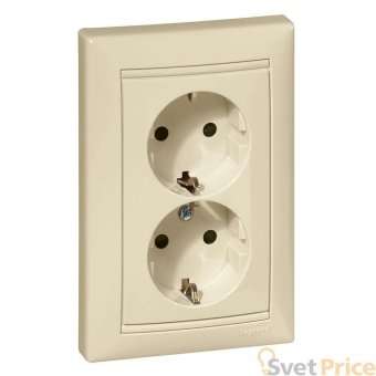 Розетка 2x2К+З Legrand Valena 16A 250V с/з со шторками винтовой зажим слоновая кость 774371